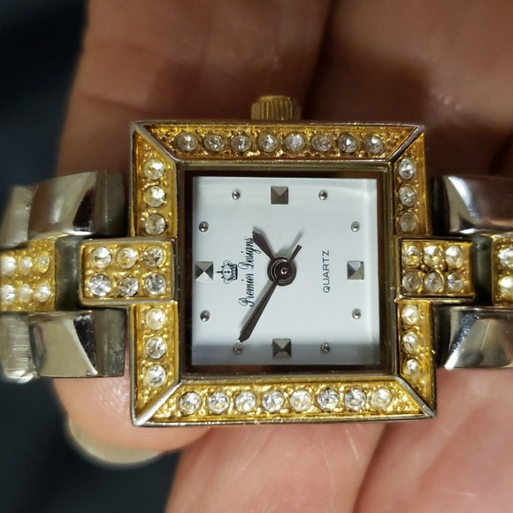 Premier Designs Women's Two-Tone Quartz Watch with White Dial and Rhinestones - Picture 11 of 11